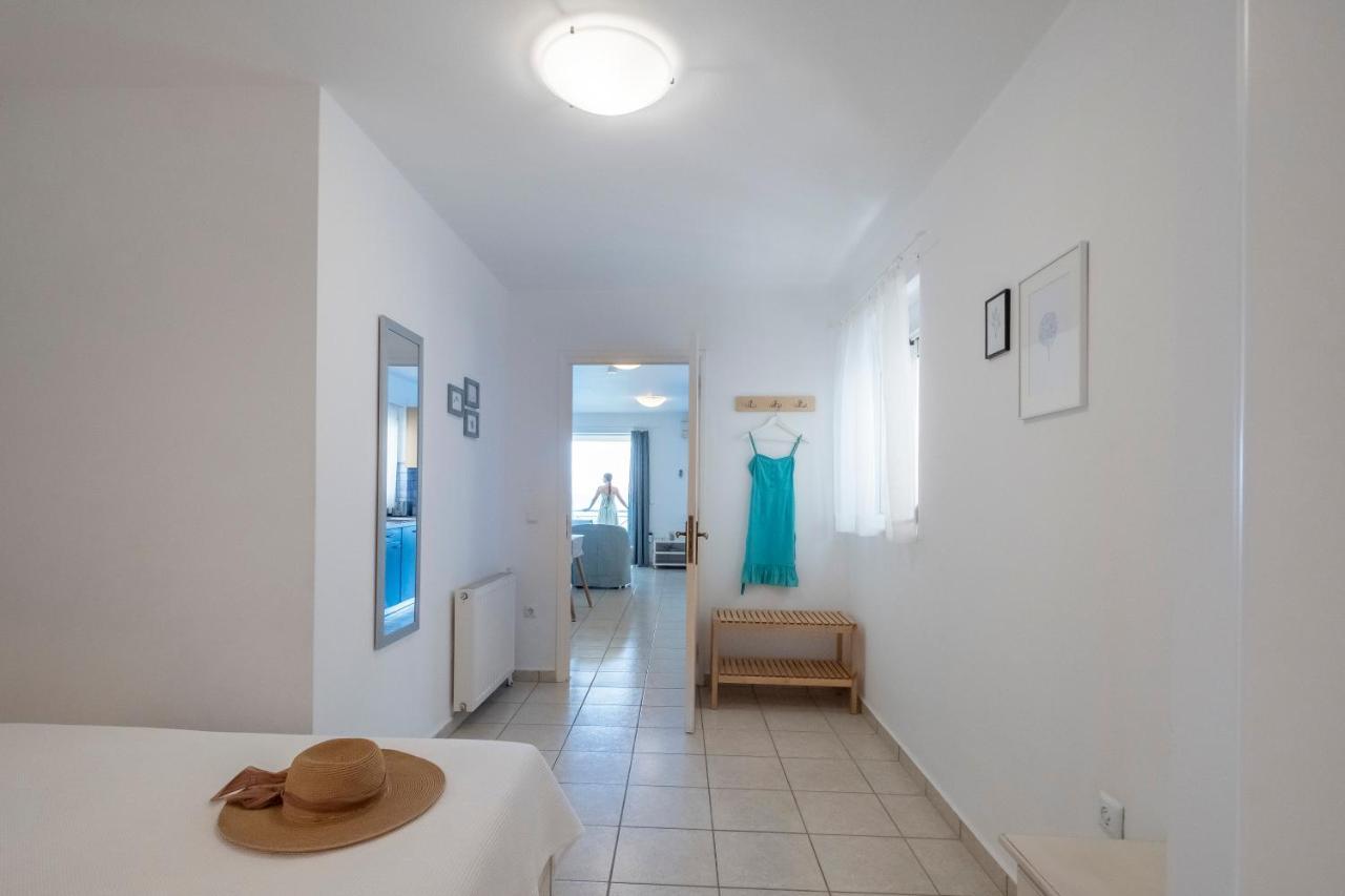 Meli Apartments & Villas Киверион Экстерьер фото
