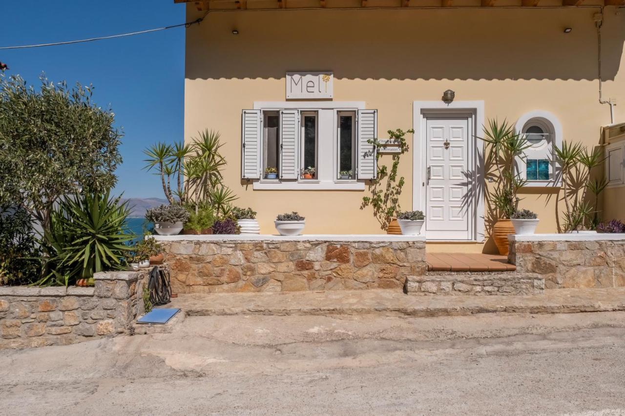 Meli Apartments & Villas Киверион Экстерьер фото