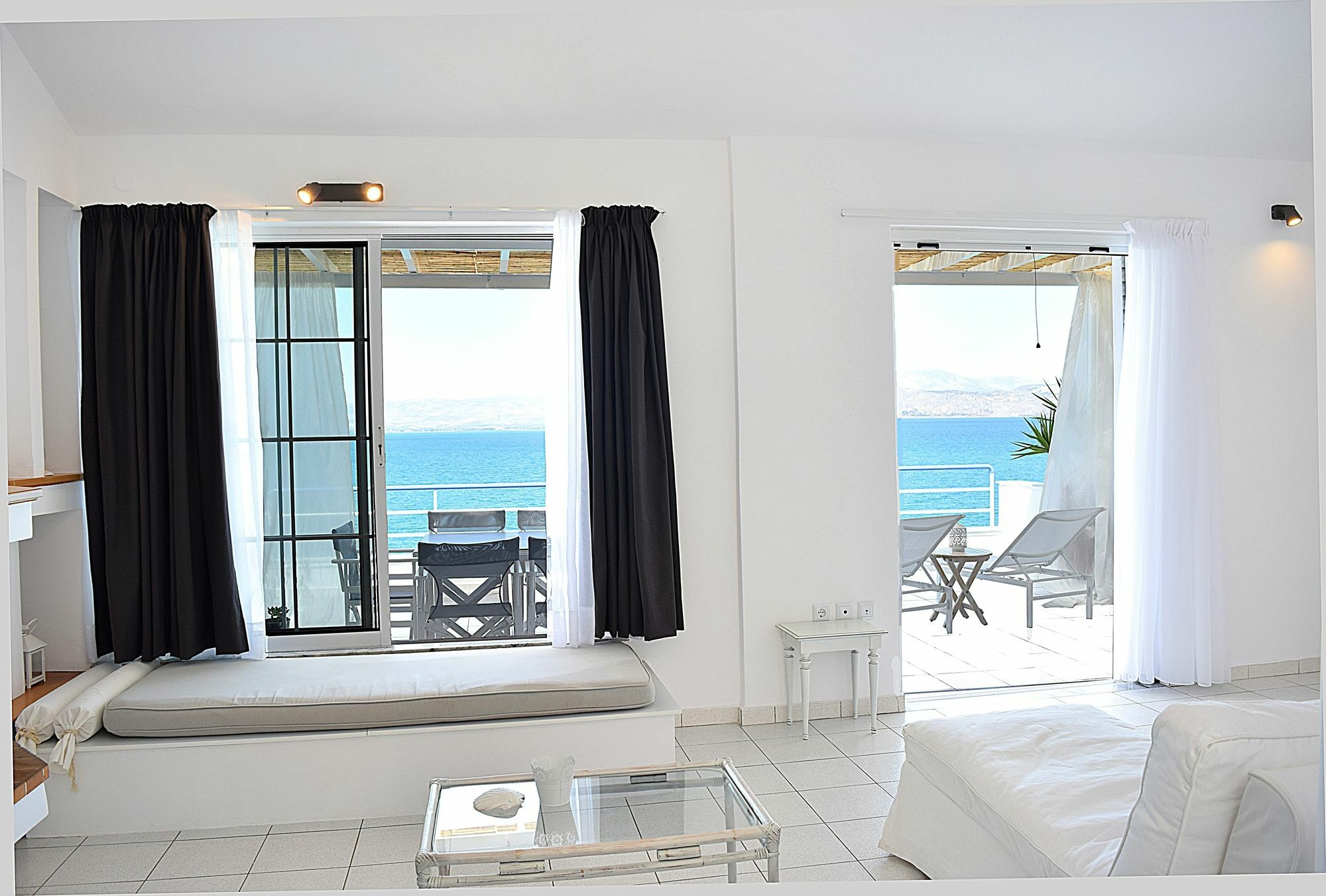 Meli Apartments & Villas Киверион Экстерьер фото